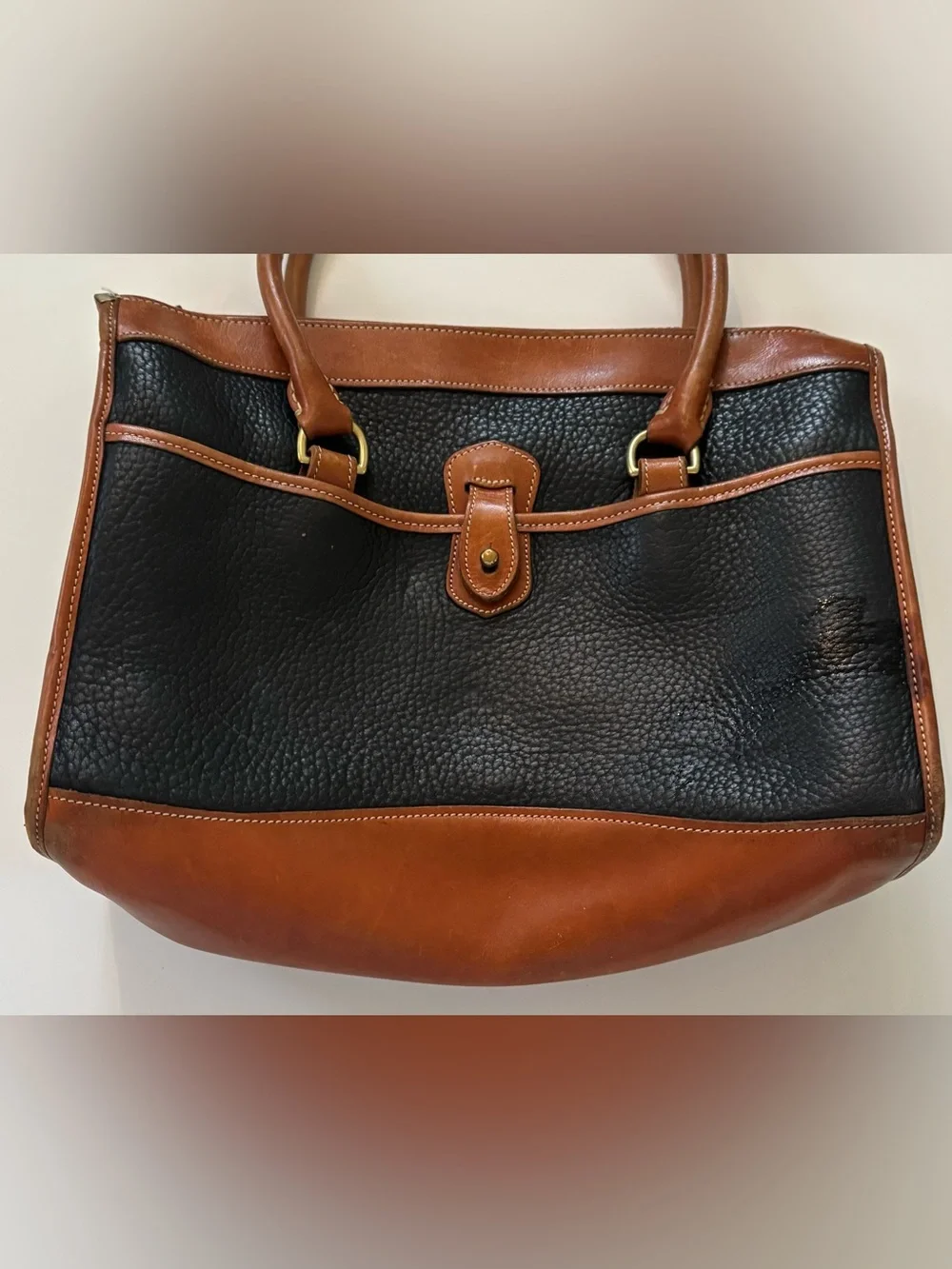 Dooney & Bourke vintage all weather leather satchel purse bag